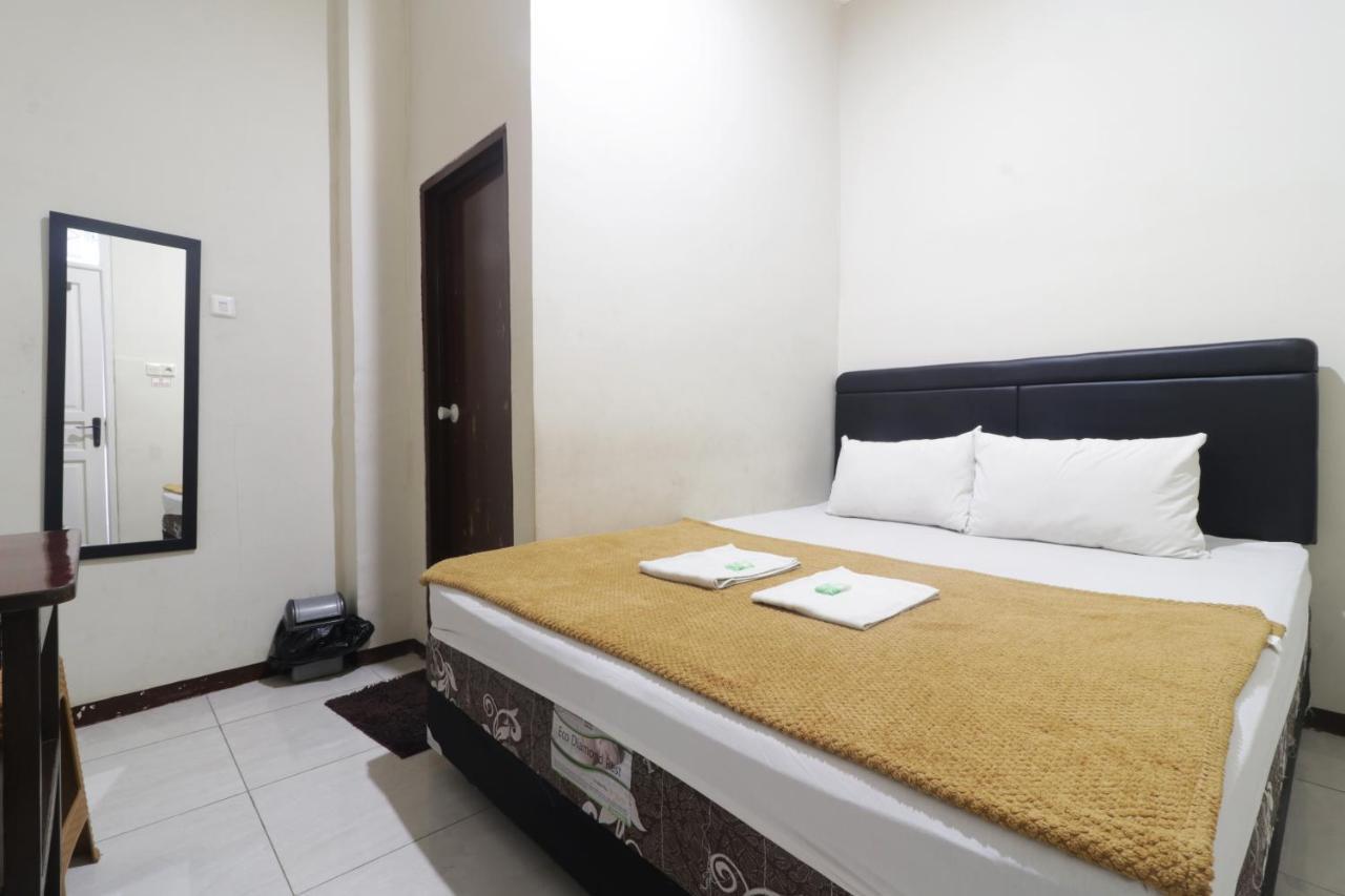 Hotel Omah Ampel Syariah Σουραμπάγια Εξωτερικό φωτογραφία