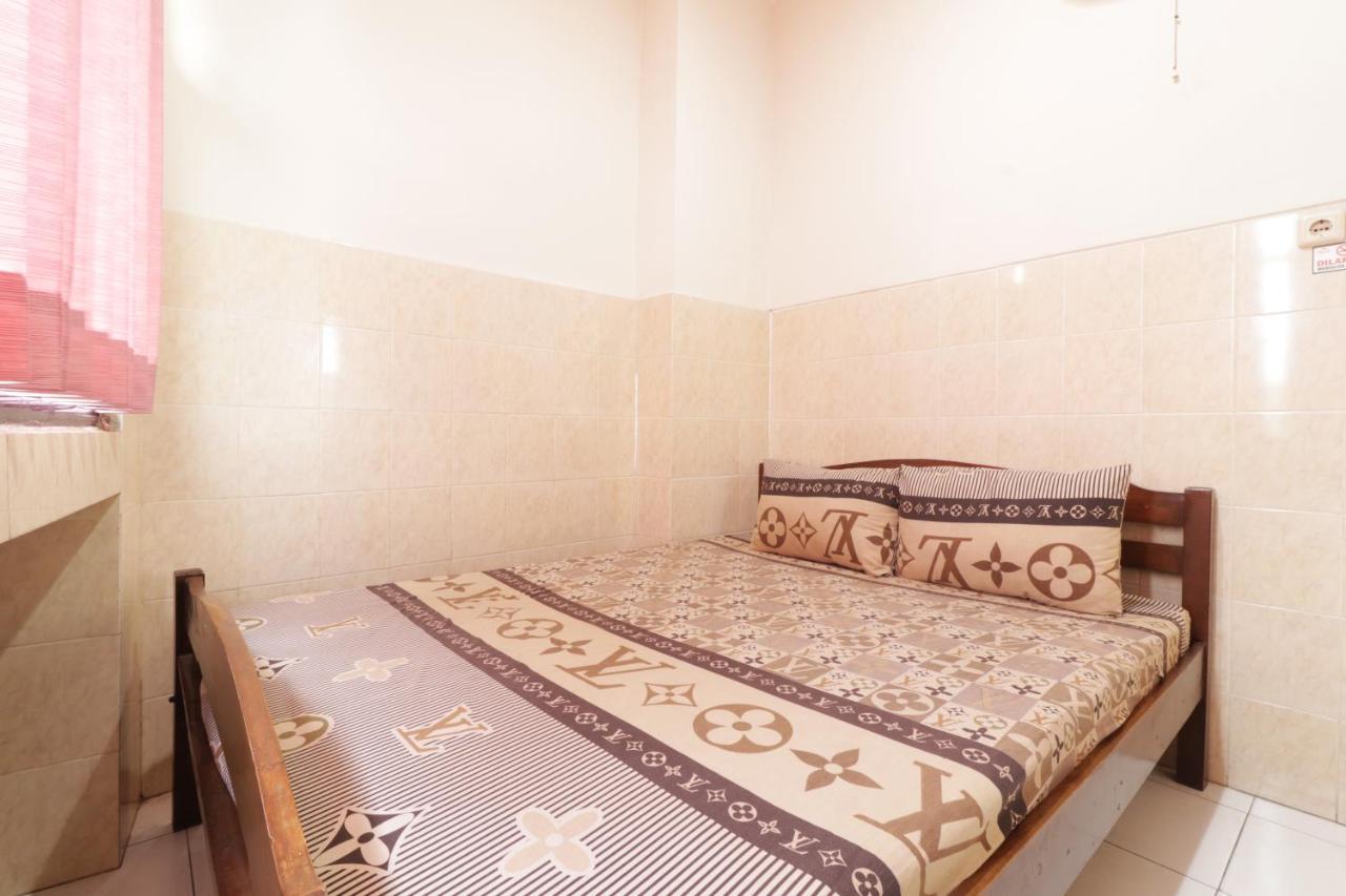 Hotel Omah Ampel Syariah Σουραμπάγια Εξωτερικό φωτογραφία